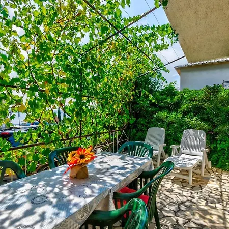 Frano I Lovro C * Crikvenica