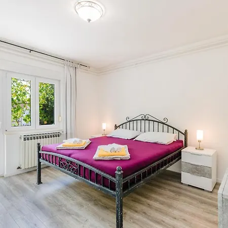 Frano I Lovro C * Crikvenica