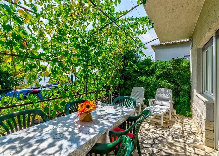 Frano I Lovro C * Crikvenica