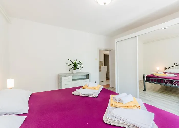 Daire Frano I Lovro C Crikvenica